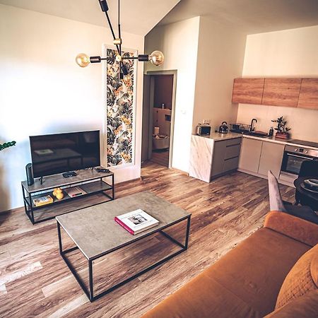 The Loft - Garncarska 1 Bed & Breakfast Piotrkow Trybunalski Exterior photo